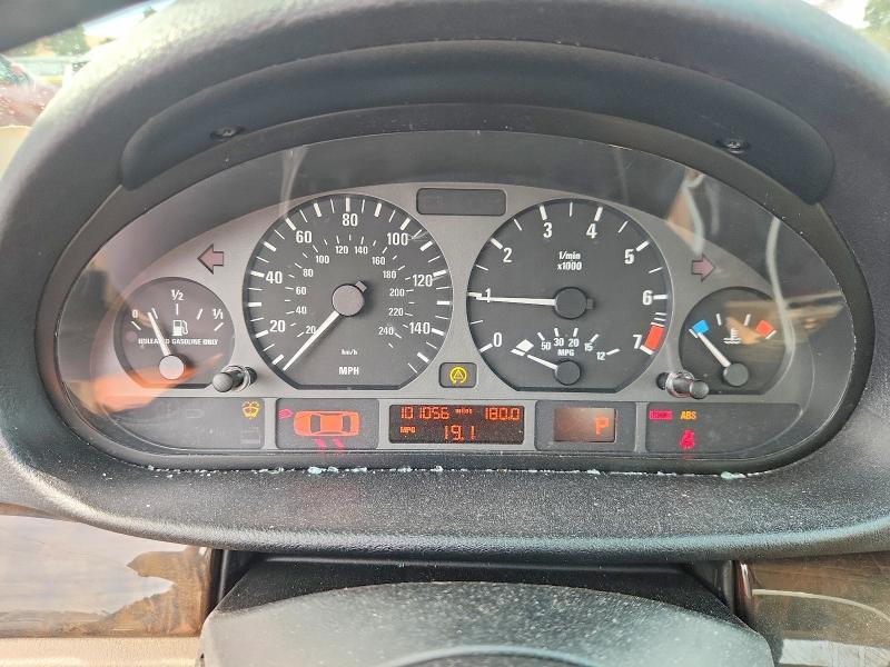 2002 BMW 325 I — Фото 9 из 12