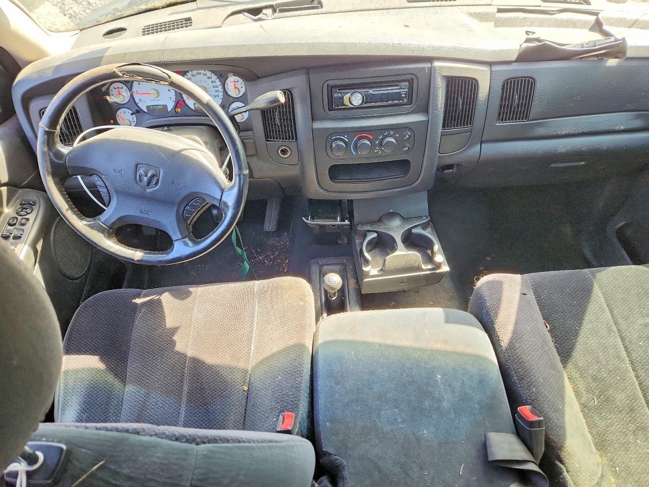 2002 DODGE RAM 1500 — Фото 8 из 12