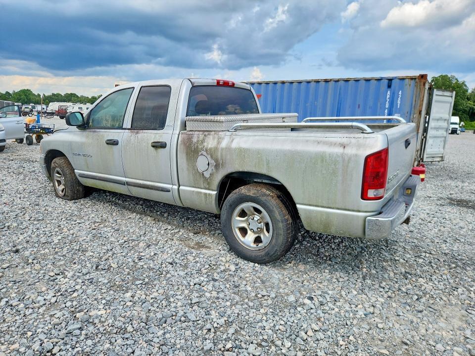 2002 DODGE RAM 1500 — Фото 2 из 12
