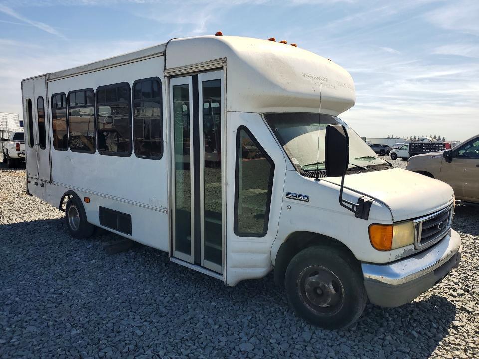 1FDXE45S77DB30132 2007 FORD ECOLINE photo no. 4