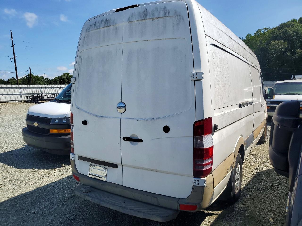 2007 FREIGHTLINER SPRINTER 2500 — Фото 3 из 13