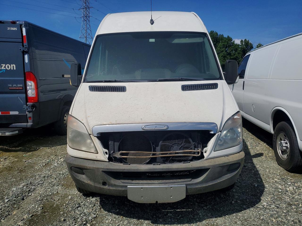 2007 FREIGHTLINER SPRINTER 2500 — Фото 5 из 13