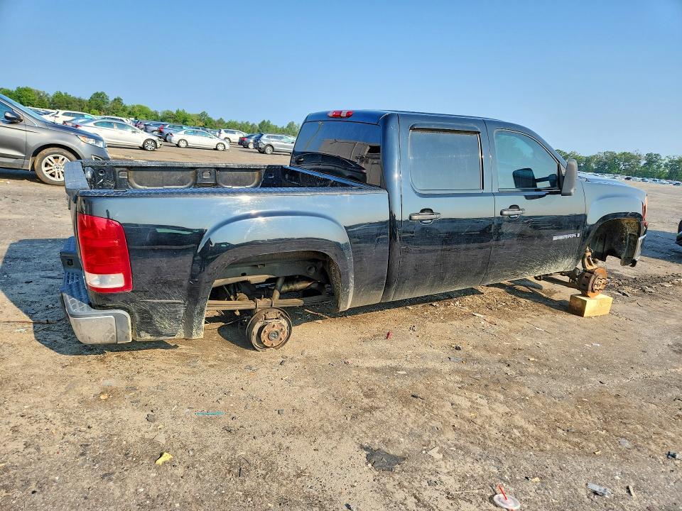 2007 GMC NEW SIERRA K1500 — Фото 3 из 12