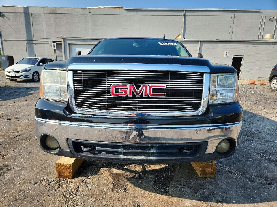 2007 GMC NEW SIERRA K1500 — Фото 5 из 12