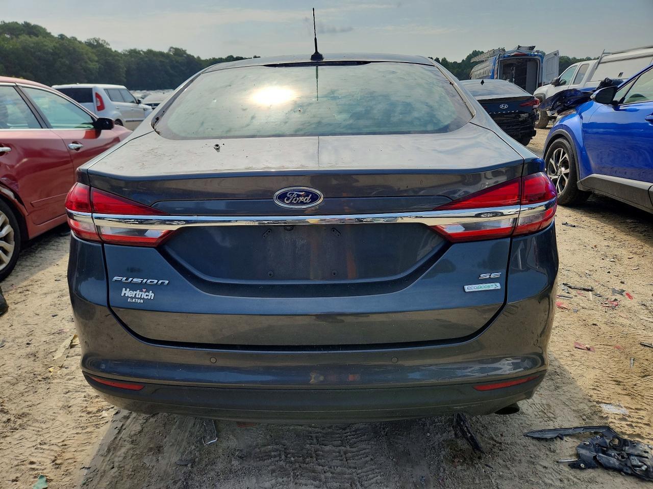 2018 FORD FUSION SE — Фото 6 из 12