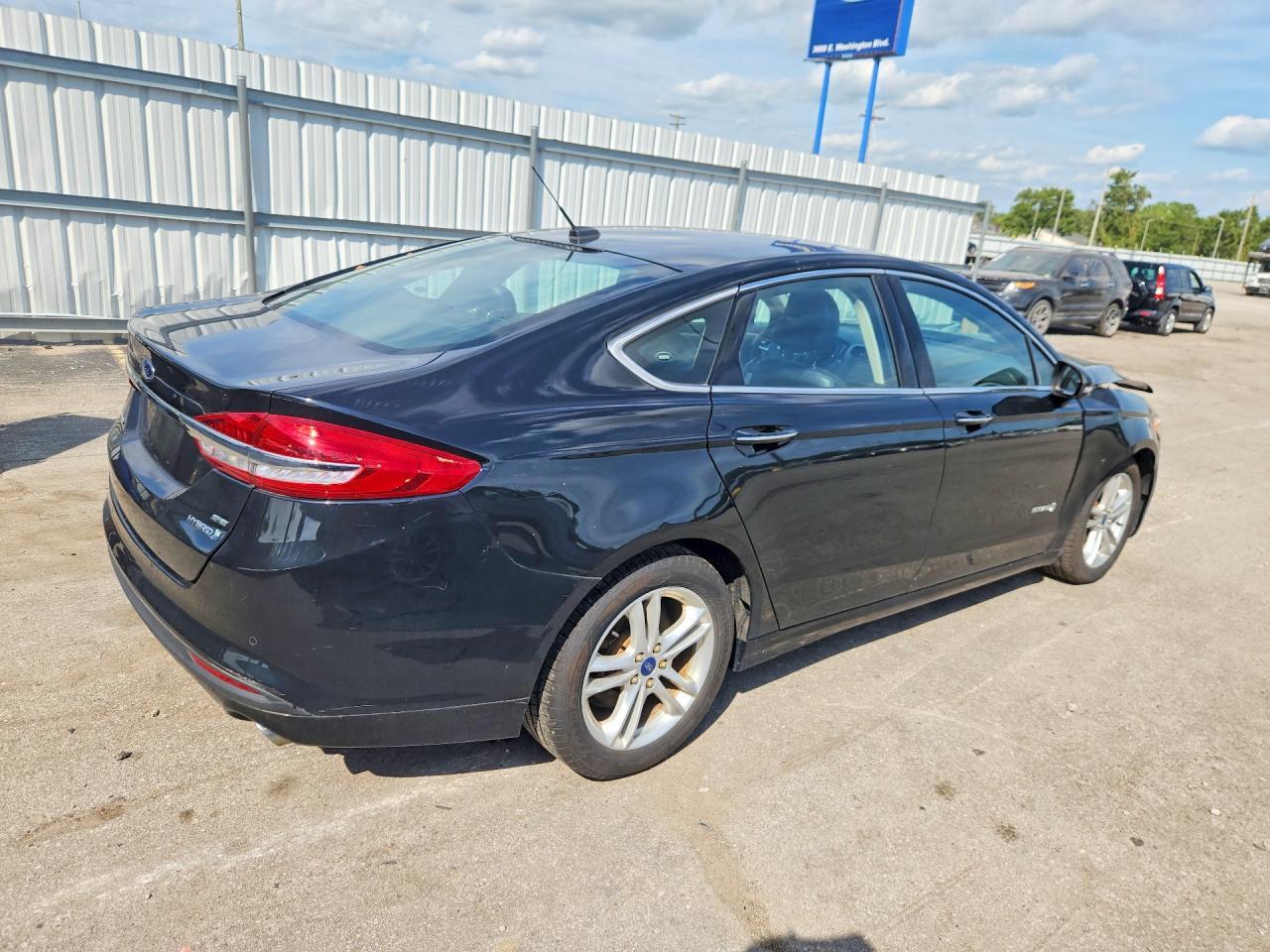 2018 FORD FUSION SE HYBRID — Фото 3 из 13