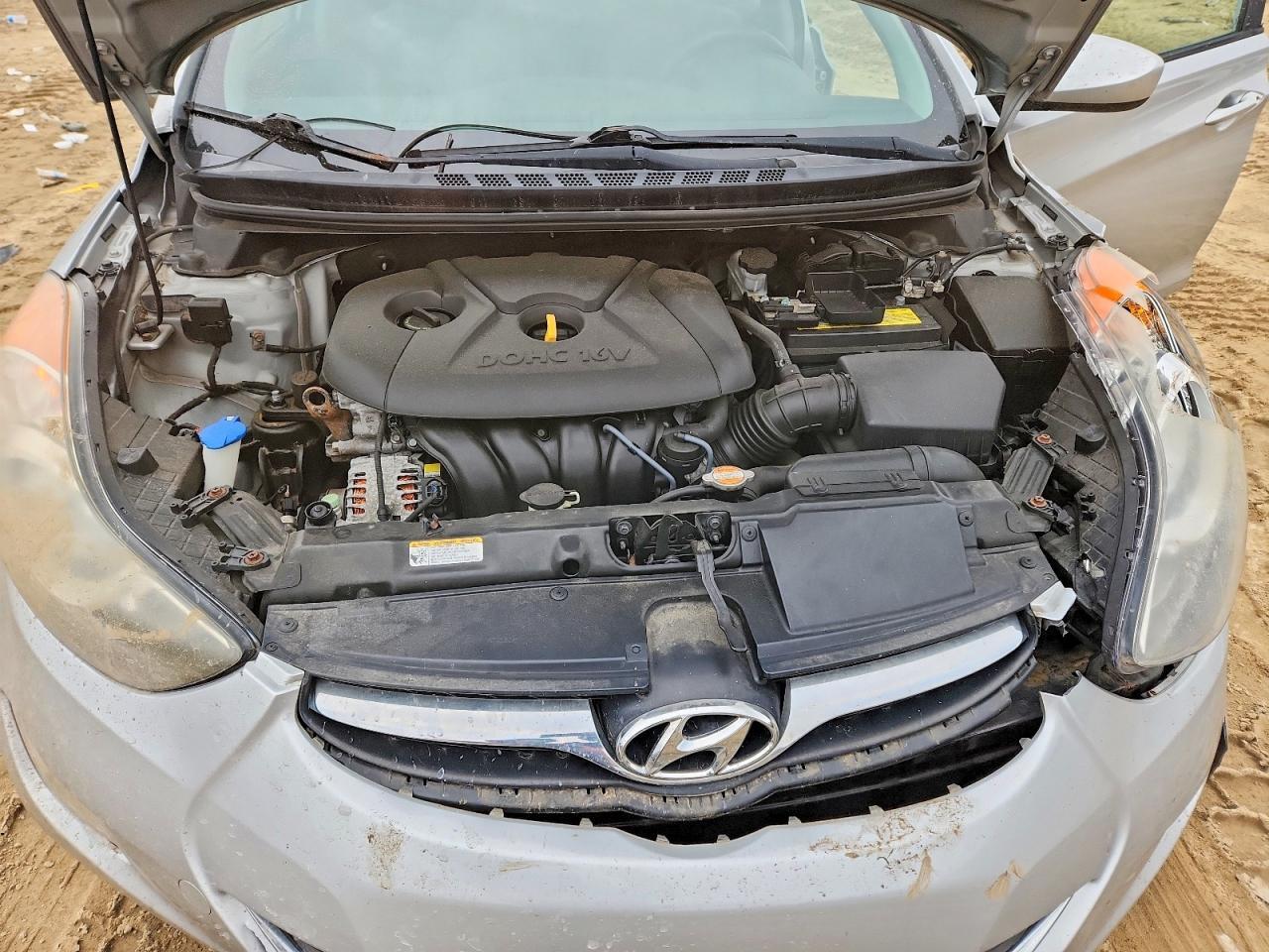 2012 HYUNDAI ELANTRA GLS — Фото 11 из 12