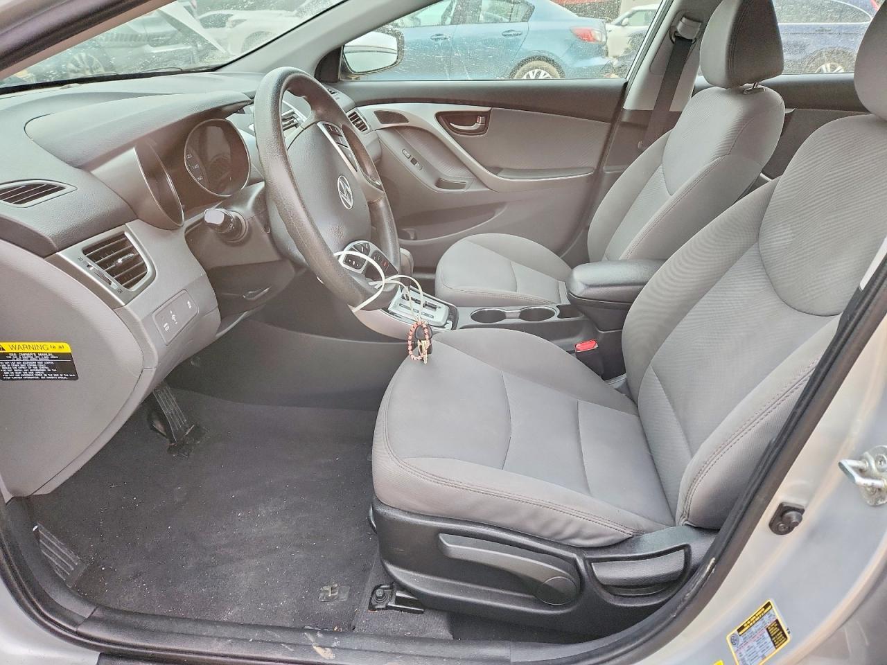 2012 HYUNDAI ELANTRA GLS — Фото 7 из 12
