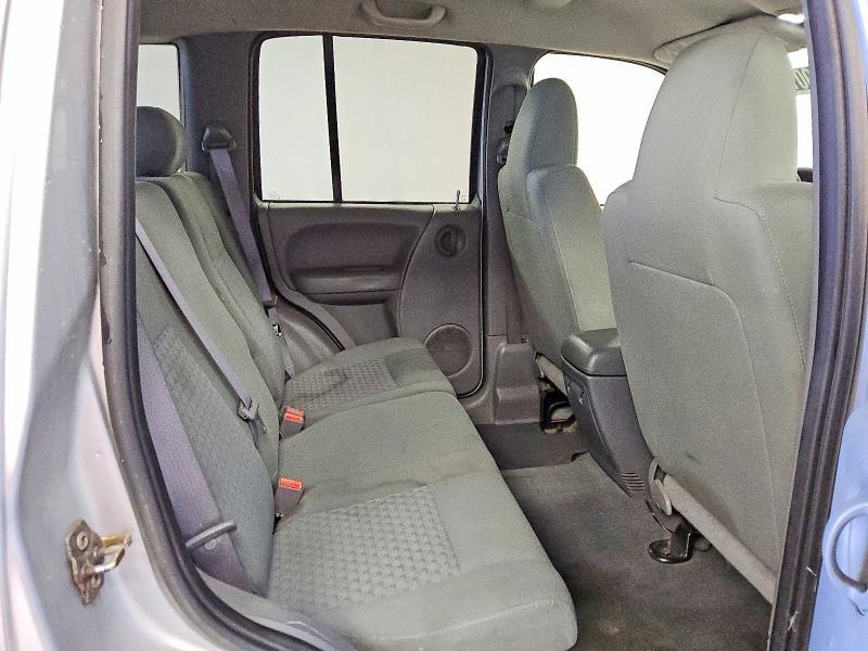 2007 JEEP LIBERTY SPORT — Фото 11 из 14