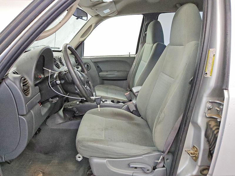 2007 JEEP LIBERTY SPORT — Фото 7 из 14
