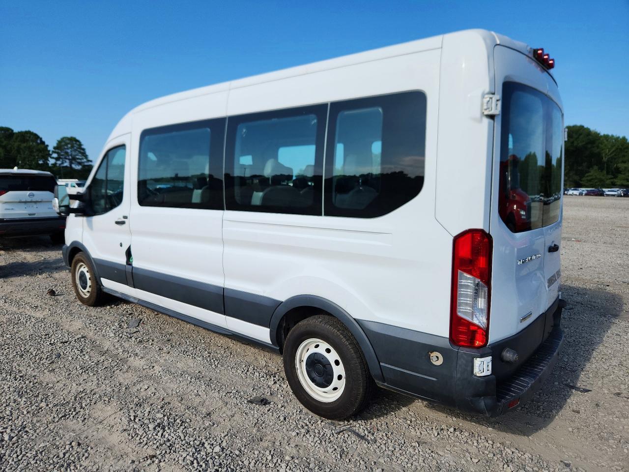 2018 FORD TRANSIT T-350 — Фото 2 из 12