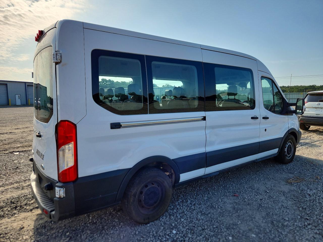 2018 FORD TRANSIT T-350 — Фото 3 из 12