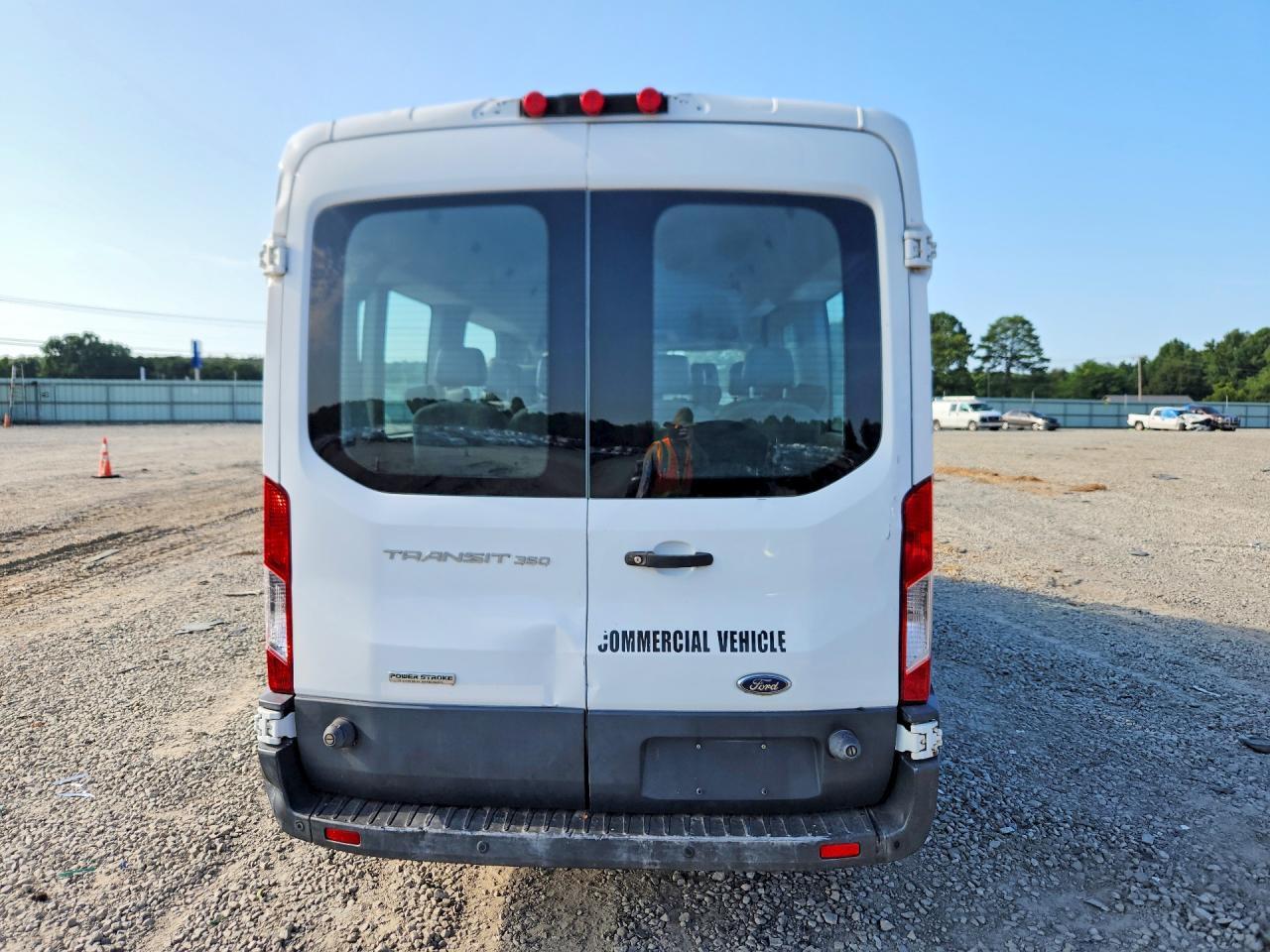2018 FORD TRANSIT T-350 — Фото 6 из 12