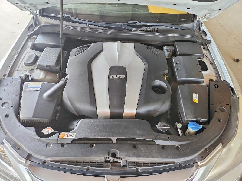 2012 HYUNDAI GENESIS 3.8L — Фото 11 из 12