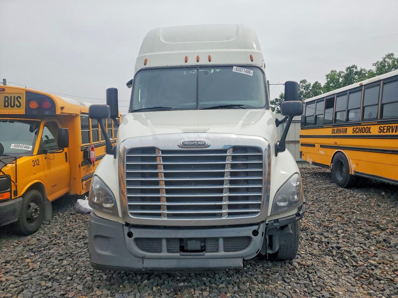 2018 FREIGHTLINER CASCADIA 125 SEMI TRUCK — Фото 5 из 14