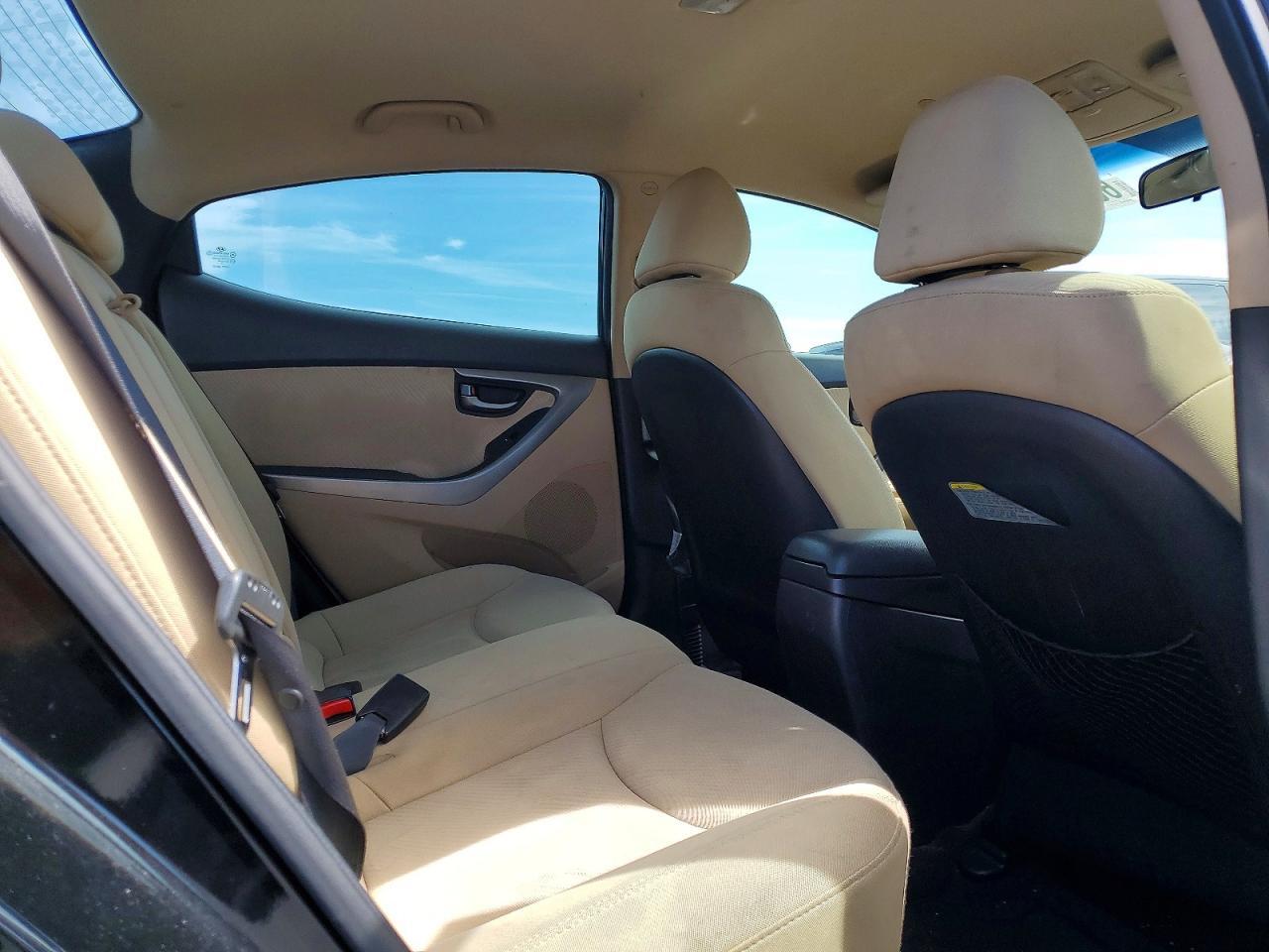 2012 HYUNDAI ELANTRA GLS — Фото 10 из 12