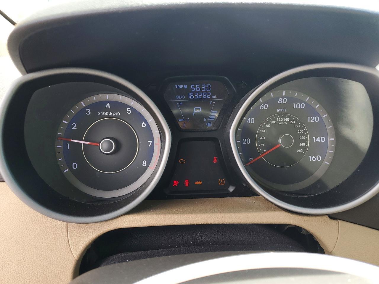 2012 HYUNDAI ELANTRA GLS — Фото 9 из 12