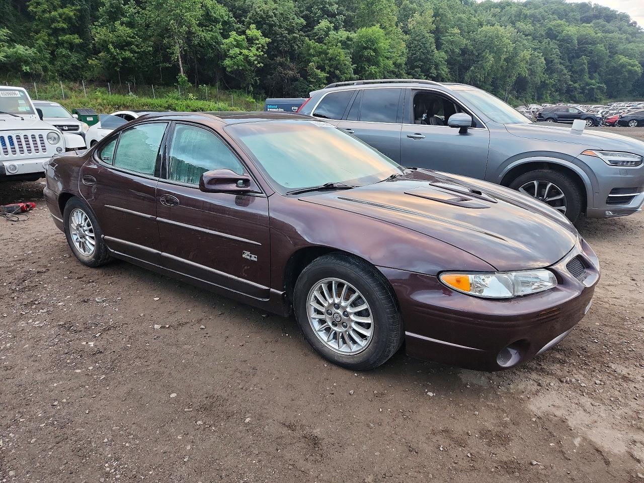 2002 PONTIAC GRAND PRIX GT — Фото 4 из 12