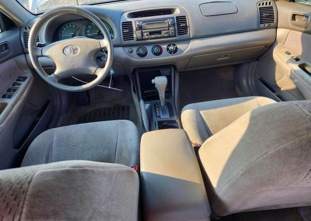 2002 TOYOTA CAMRY LE — Фото 8 из 12