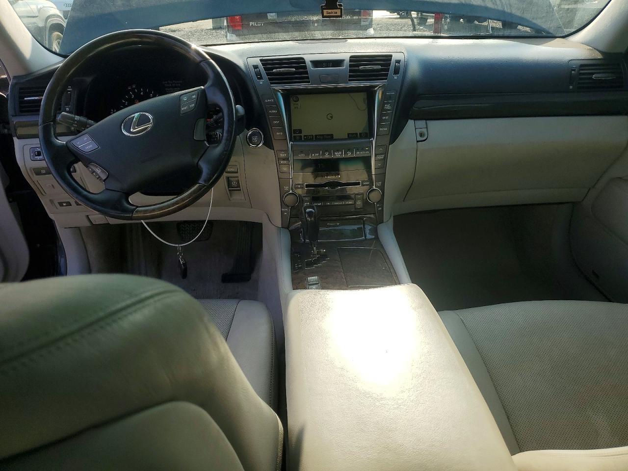 2007 LEXUS LS 460 — Фото 8 из 12