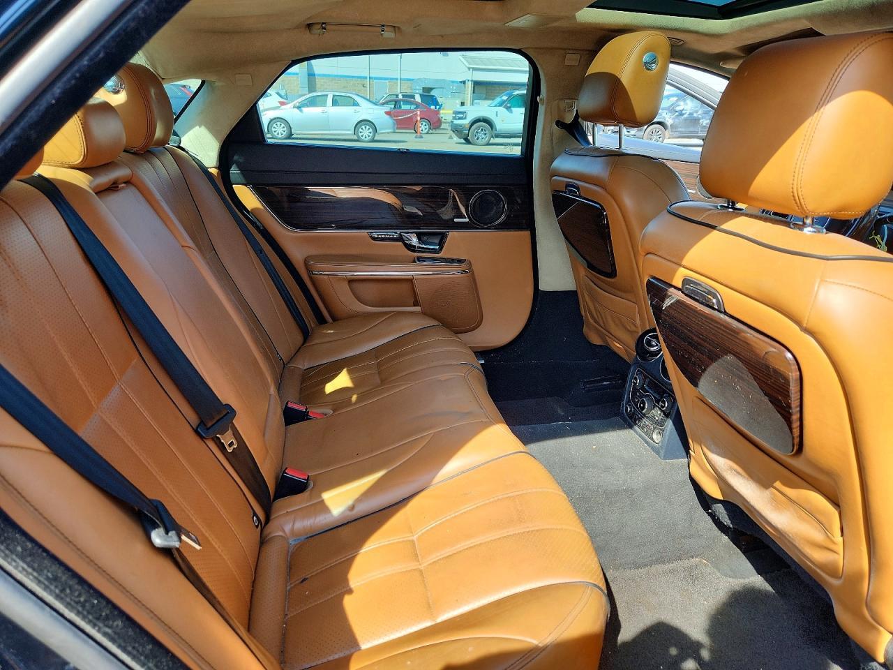2012 JAGUAR XJL — Фото 10 из 13