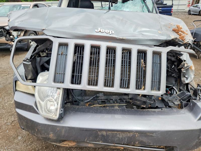 2012 JEEP LIBERTY SPORT — Фото 11 из 12