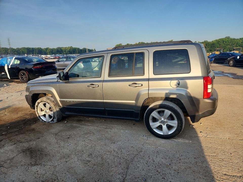 2012 JEEP PATRIOT LATITUDE — Фото 2 из 12
