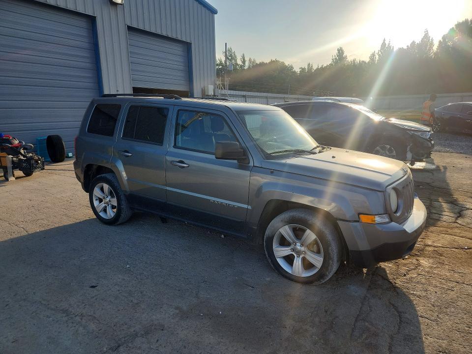 2012 JEEP PATRIOT LATITUDE — Фото 4 из 12