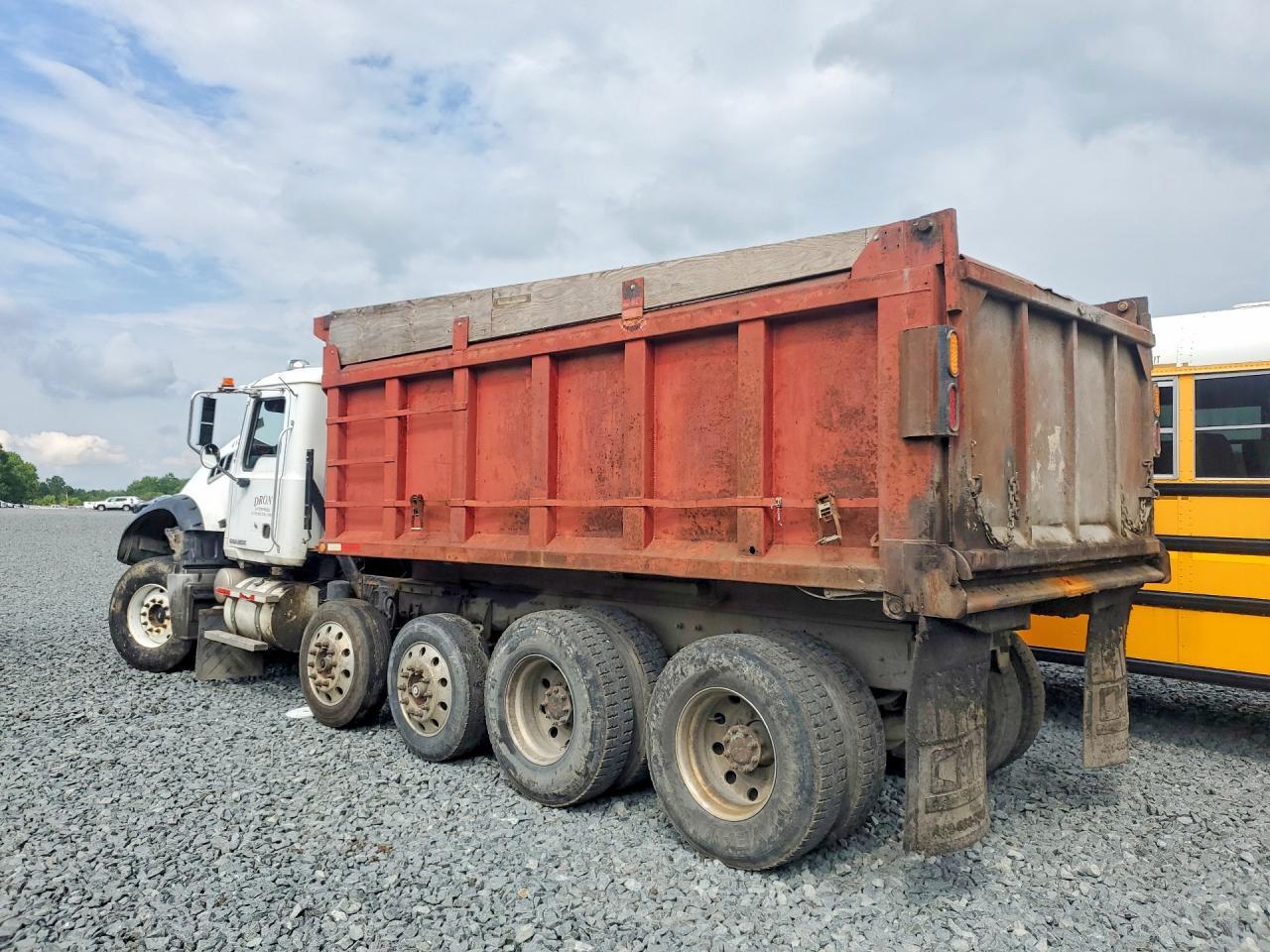 2007 MACK 700 CTP700 — Фото 2 из 12