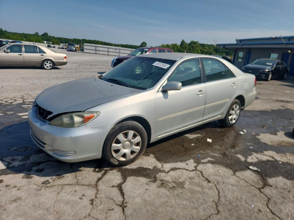 2002 TOYOTA CAMRY 4T1BE32K42U559486