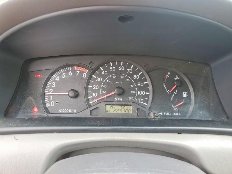 2003 TOYOTA COROLLA CE — Фото 9 из 12