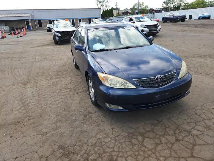 2003 TOYOTA CAMRY SE — Фото 13 из 14