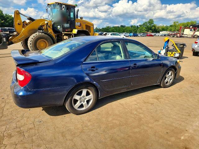 2003 TOYOTA CAMRY SE — Фото 3 из 14