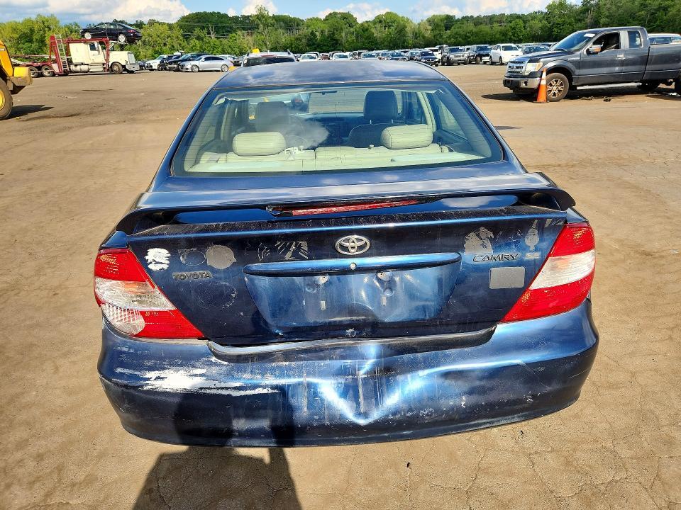 2003 TOYOTA CAMRY SE — Фото 6 из 14