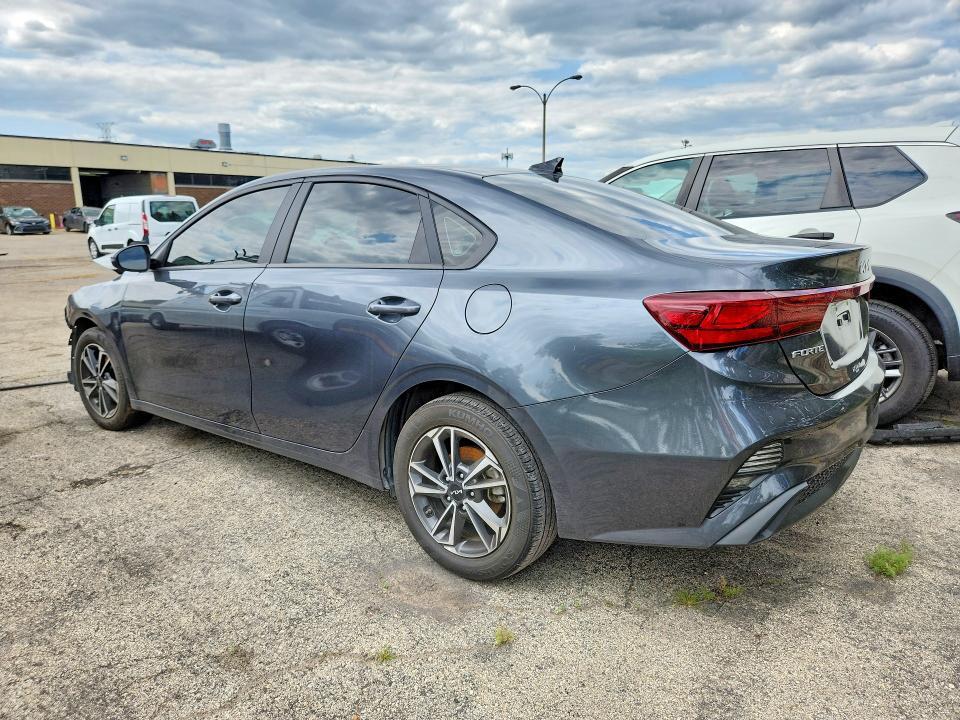 2024 KIA FORTE LXS — Фото 2 из 12