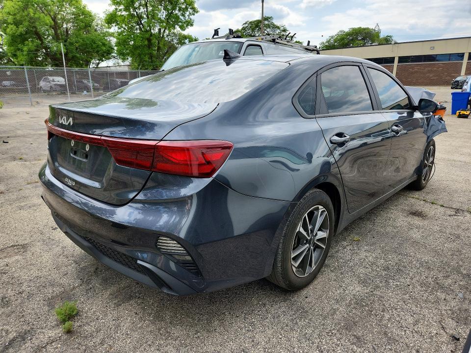 2024 KIA FORTE LXS — Фото 3 из 12