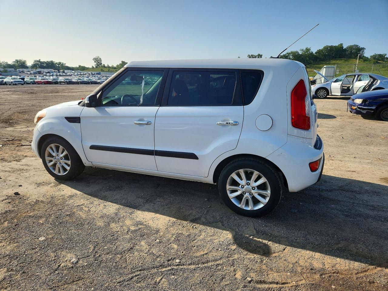 2012 KIA SOUL + — Фото 2 из 12