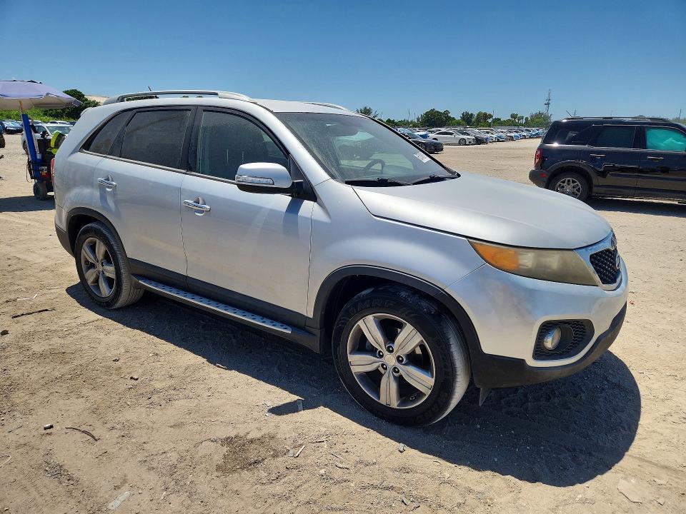 2012 KIA SORENTO EX — Фото 4 из 13