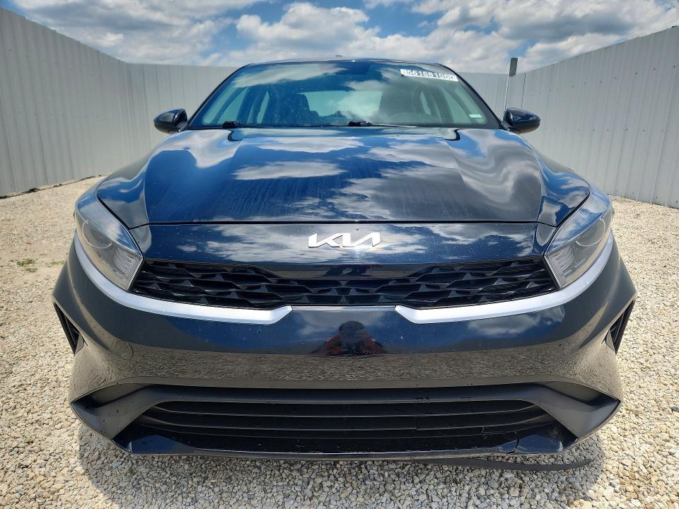 2024 KIA FORTE LXS — Фото 5 из 13