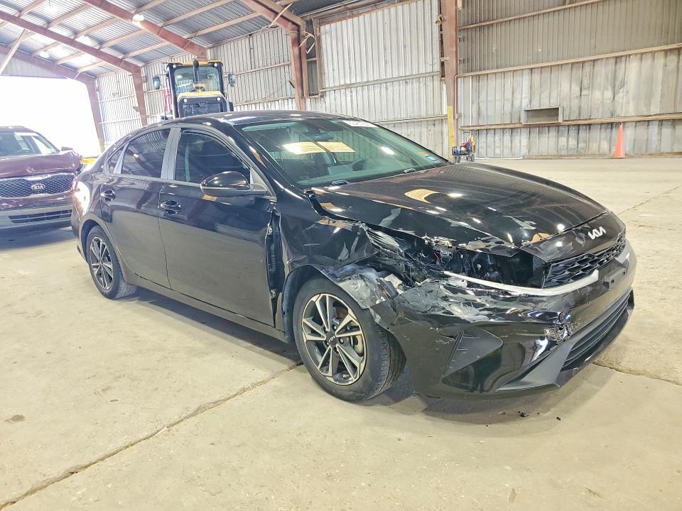 2024 KIA FORTE LXS — Фото 4 из 12