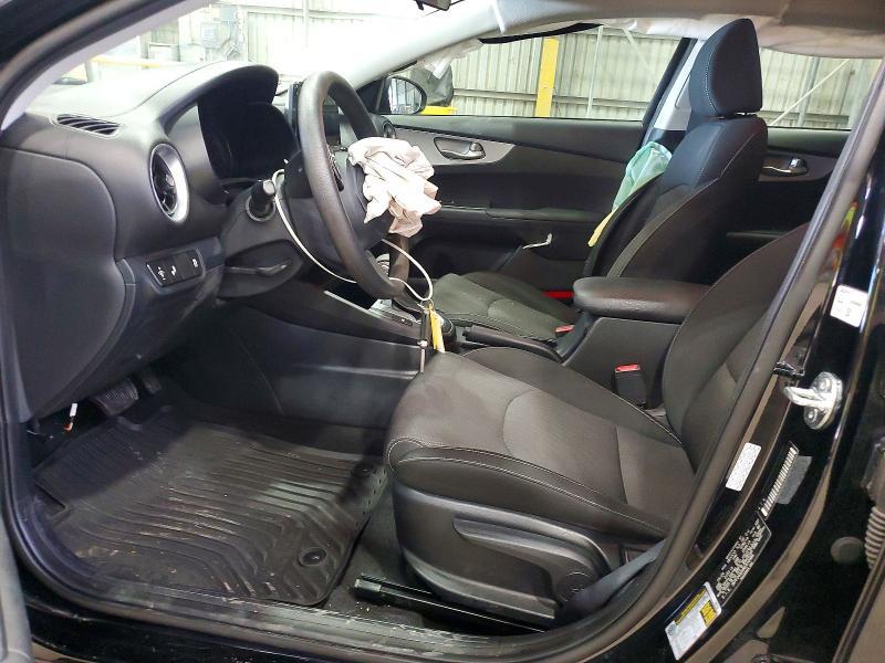 2024 KIA FORTE LXS — Фото 7 из 12