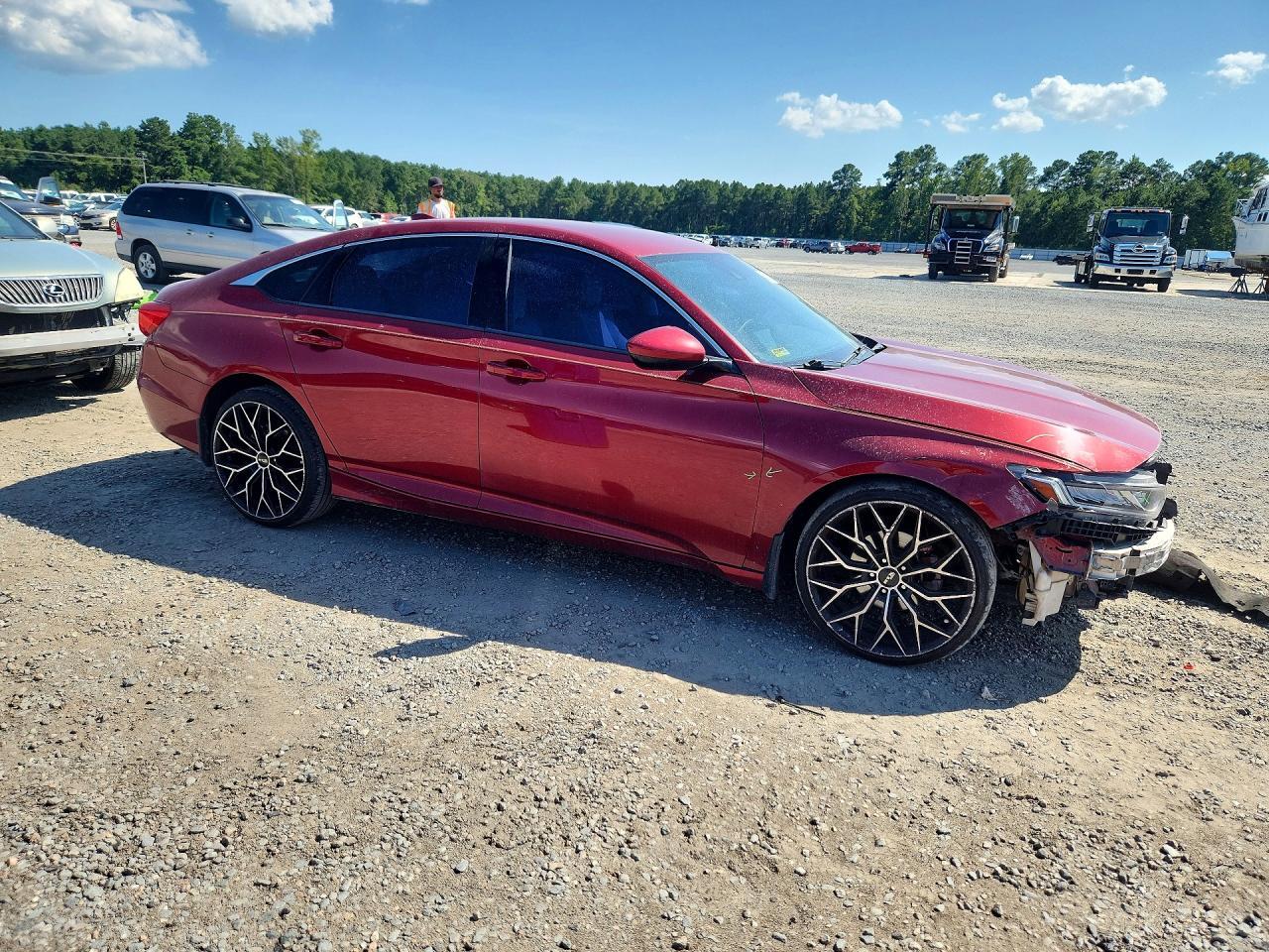 2018 HONDA ACCORD LX — Фото 4 из 12