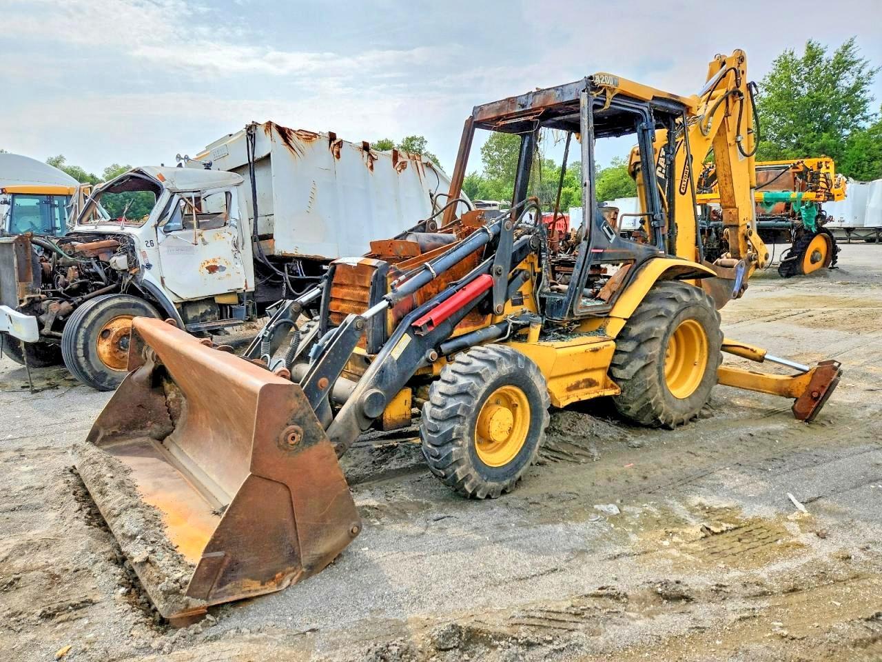 2003 CATERPILLAR 420D BACKHOE — Фото 2 из 10