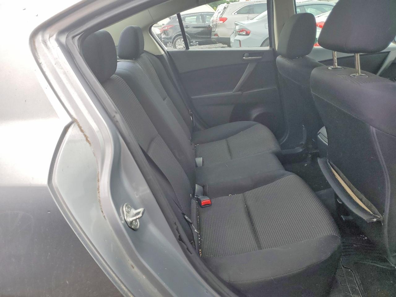 2012 MAZDA 3 I — Фото 10 из 12