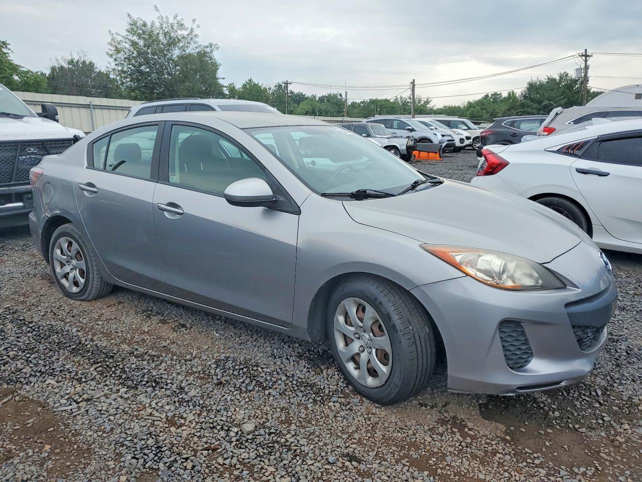 2012 MAZDA 3 I — Фото 4 из 12