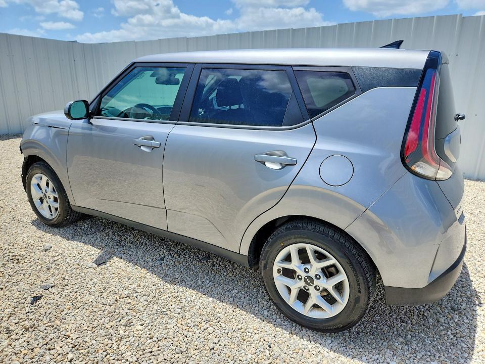 2024 KIA SOUL LX — Фото 2 из 13