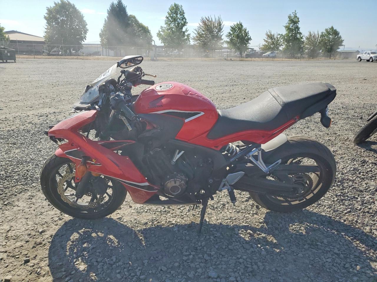 2018 HONDA CBR650 FA — Фото 3 из 9