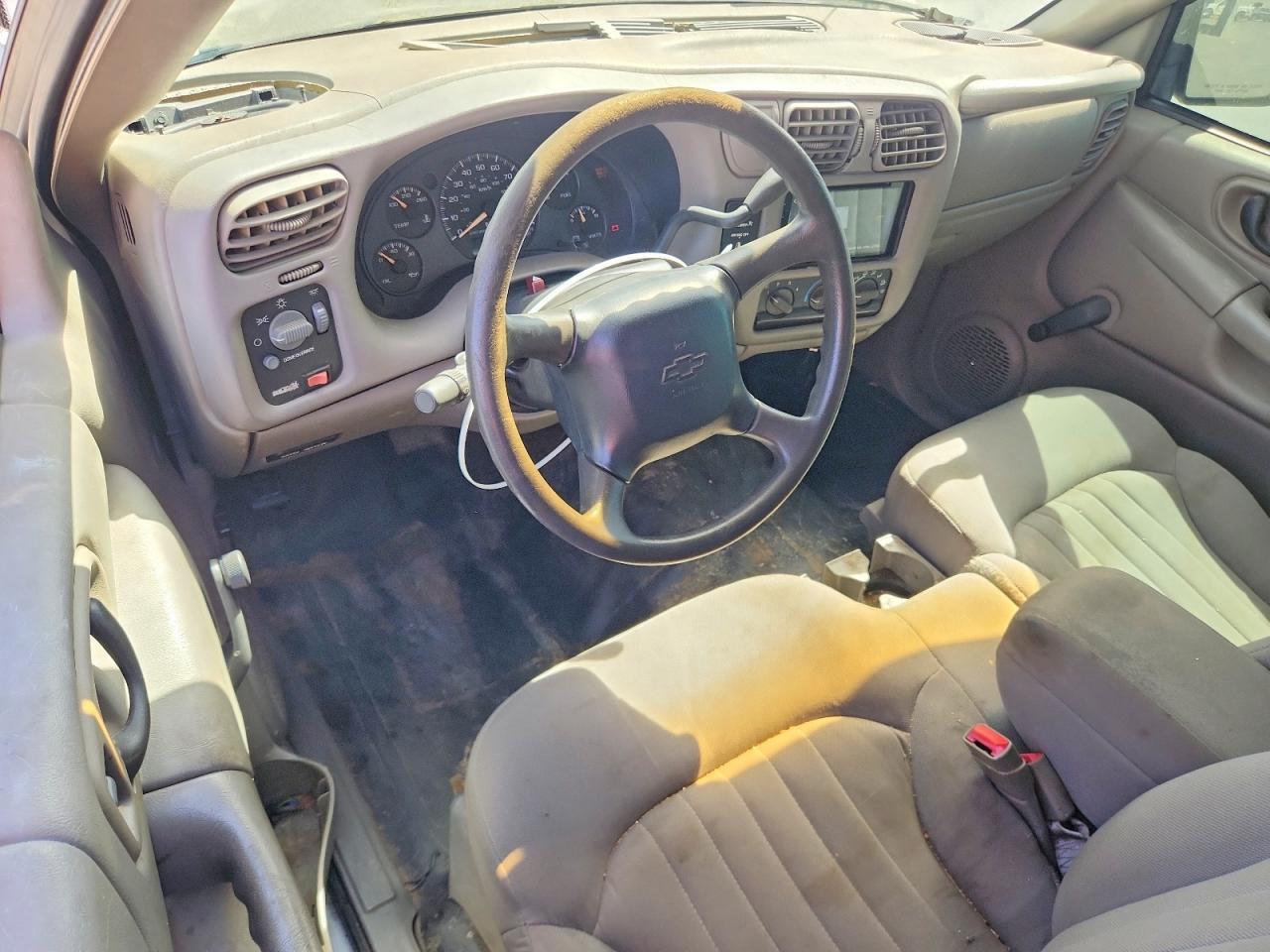 2003 CHEVROLET S TRUCK S10 — Фото 8 из 12