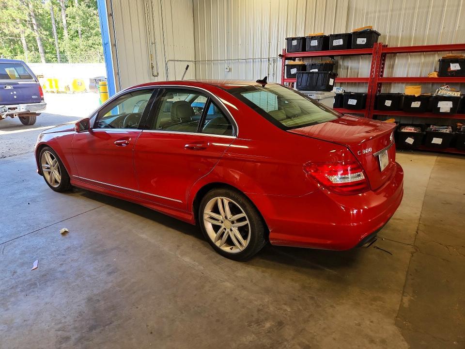 2012 MERCEDES-BENZ C 300 4MATIC — Фото 2 из 12