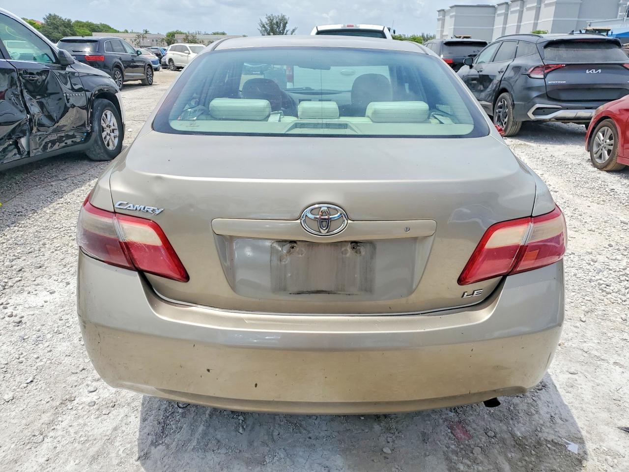 2007 TOYOTA CAMRY LE — Фото 6 из 13